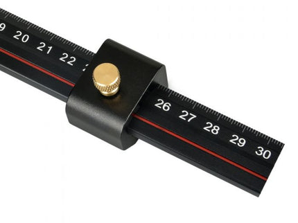L-Shape Edge Ruler and Stop